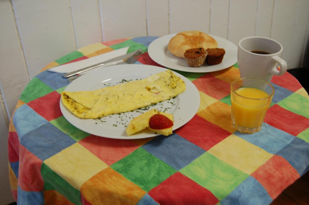 Le Chasseur Bed & Breakfast มอนทรีอัล ภายนอก รูปภาพ